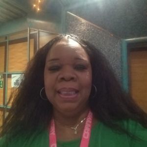 Meet your Posher, April